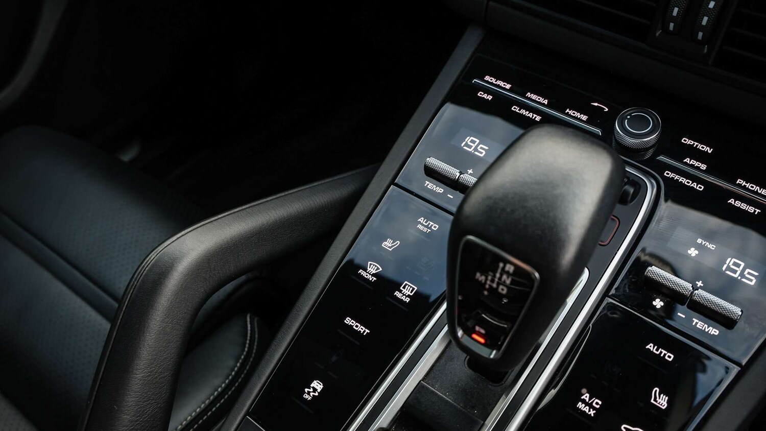 Used Porsche Cayenne 2023 for sale - 76475832: Photo 26