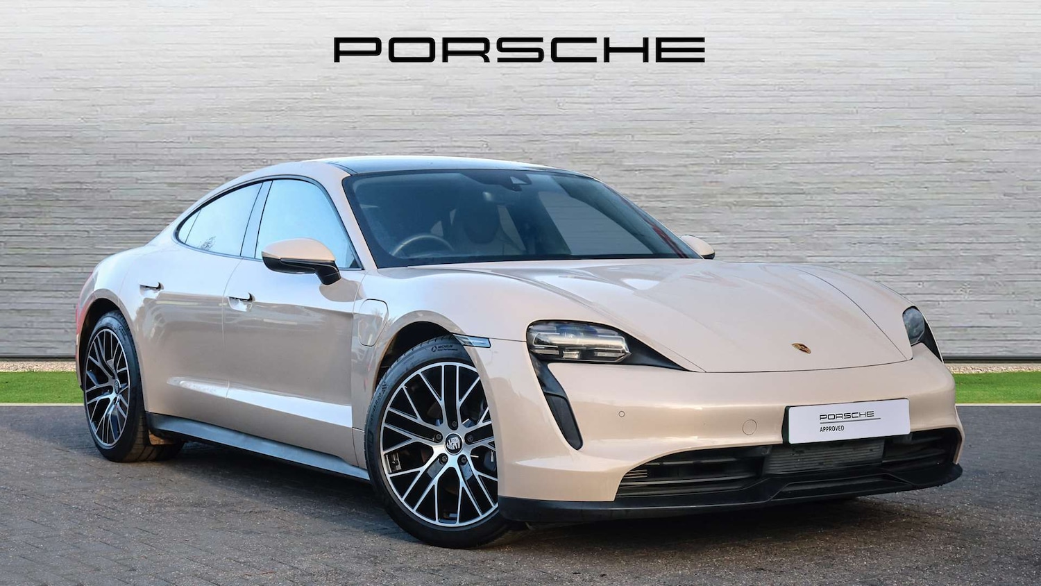 Used Porsche Taycan 2023 for sale - 76475881: Photo 1