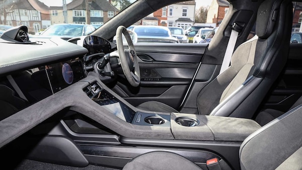 Used Porsche Taycan 2022 for sale - 75217471: Photo 11