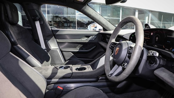 Used Porsche Taycan 2022 for sale - 75217471: Photo 13
