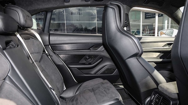 Used Porsche Taycan 2022 for sale - 75217471: Photo 14