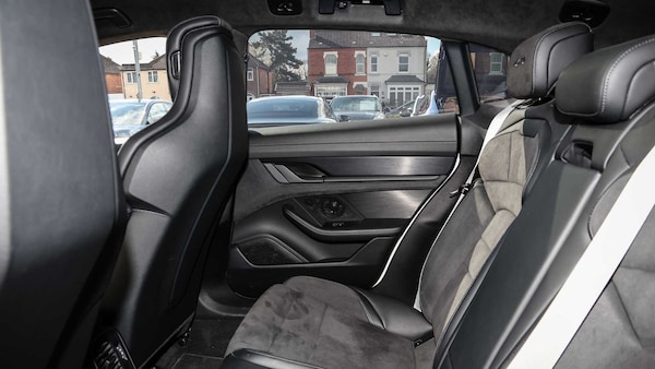 Used Porsche Taycan 2022 for sale - 75217471: Photo 15