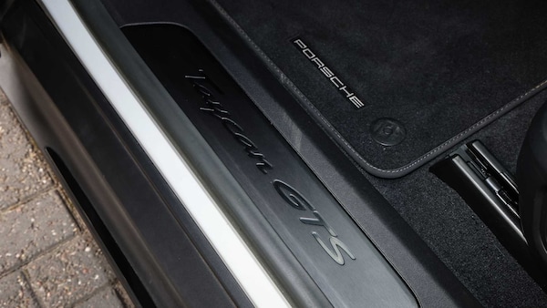 Used Porsche Taycan 2022 for sale - 75217471: Photo 34