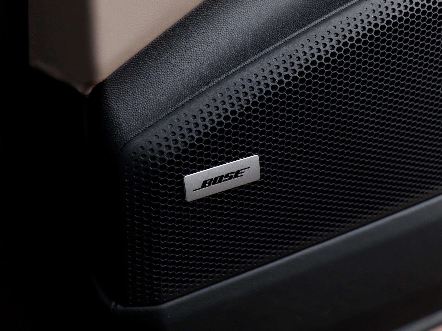 Used Porsche Macan 2024 for sale - 77333967: Photo 22