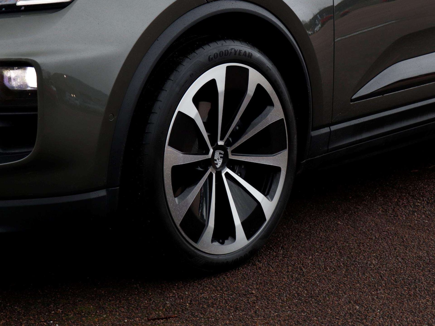 Used Porsche Macan 2024 for sale - 77333967: Photo 31