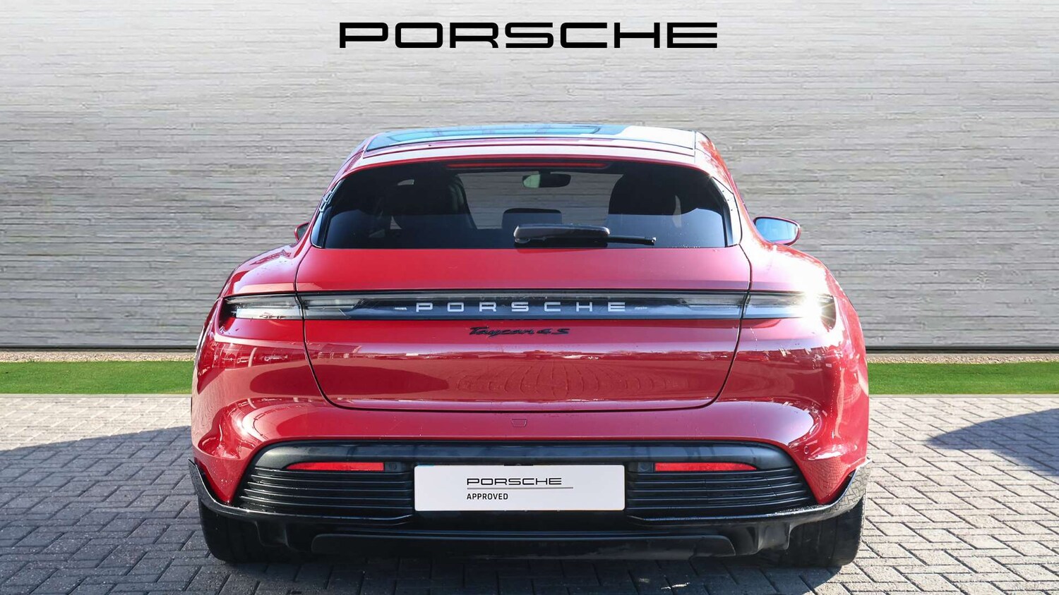 Used Porsche Taycan 2022 for sale - 76373716: Photo 10