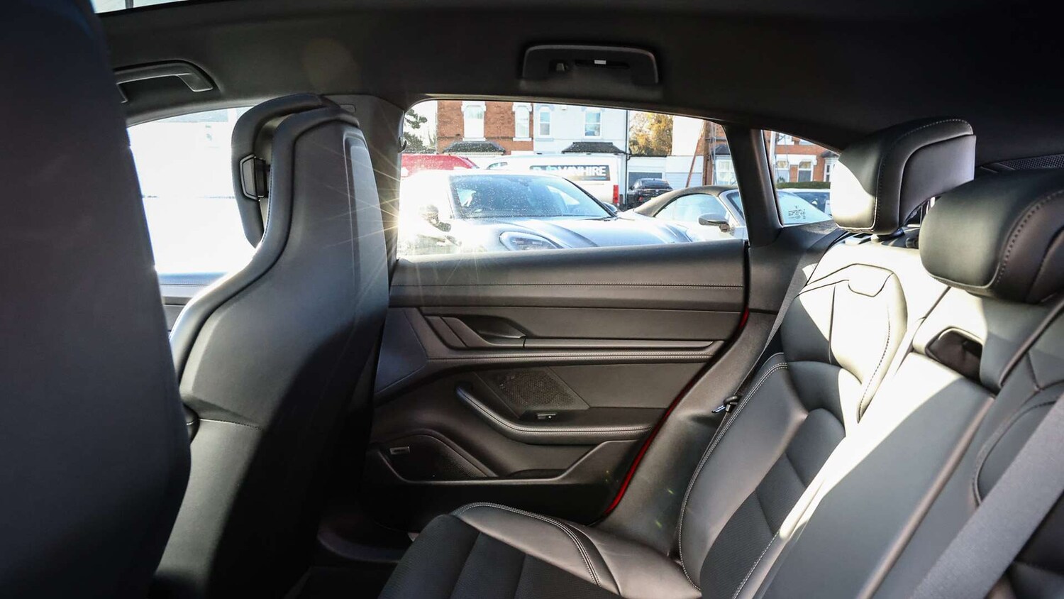 Used Porsche Taycan 2022 for sale - 76373716: Photo 14