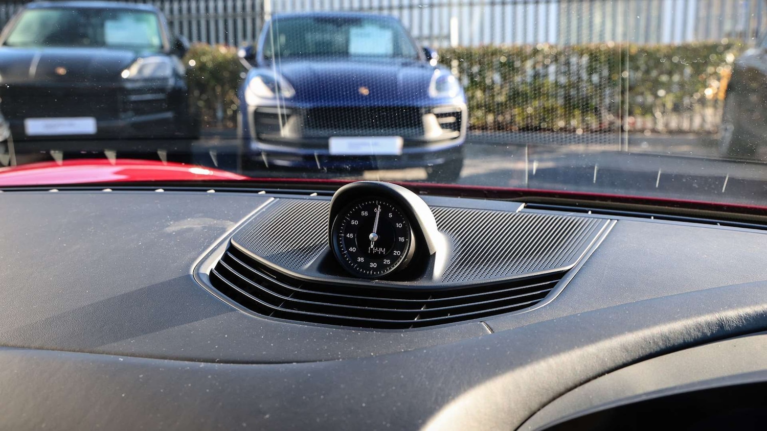 Used Porsche Taycan 2022 for sale - 76373716: Photo 21