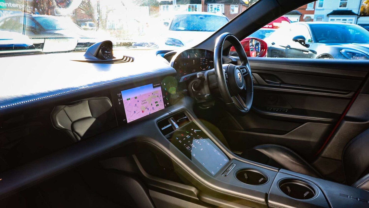 Used Porsche Taycan 2022 for sale - 76373716: Photo 5