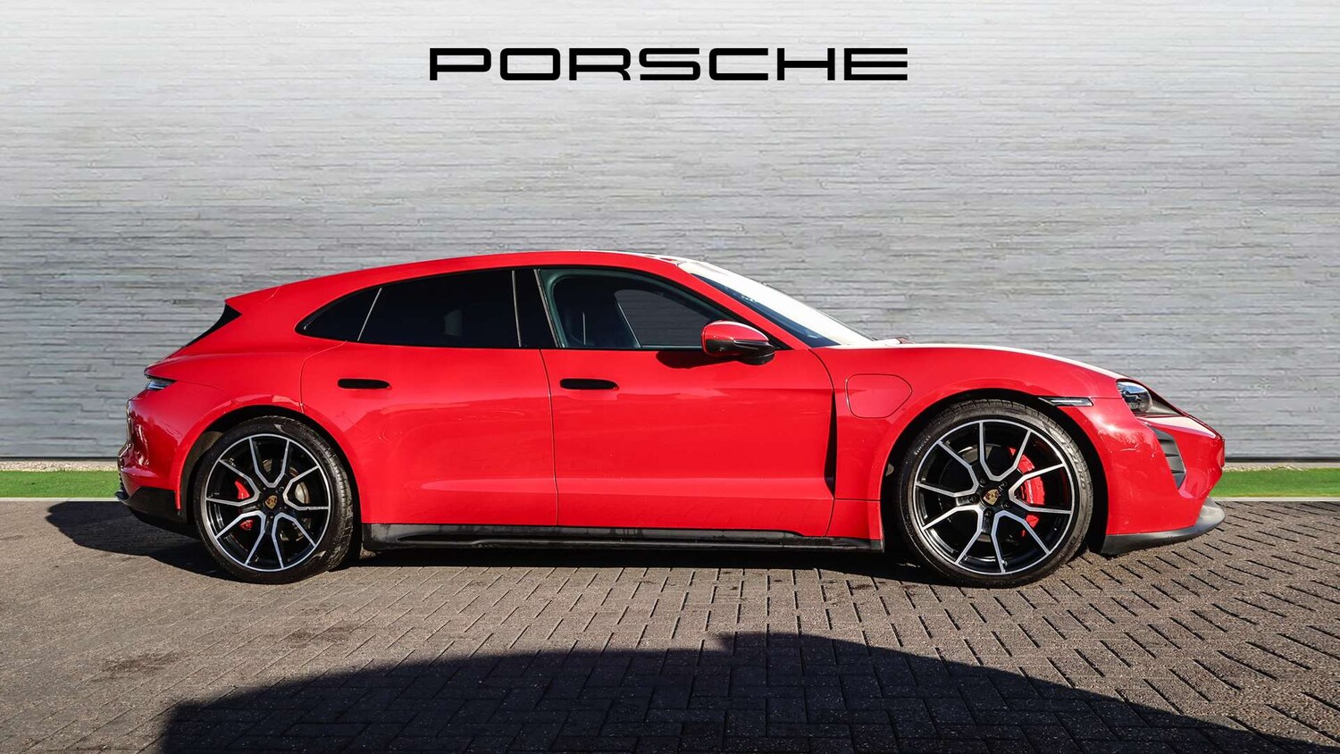 Used Porsche Taycan 2022 for sale - 76373716: Photo 7