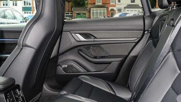 Used Porsche Taycan 2024 for sale - 75216852: Photo 12