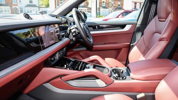 Used Porsche Cayenne 2025 for sale - 75217184: Photo 10