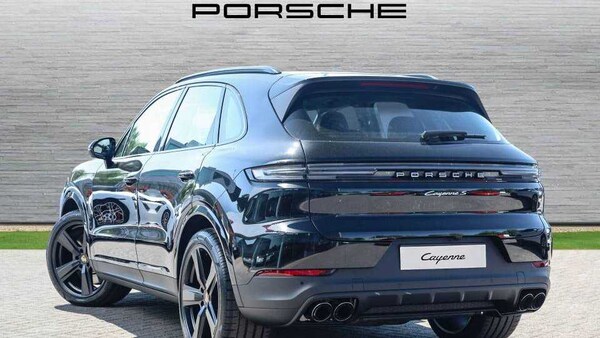Used Porsche Cayenne 2025 for sale - 75217184: Photo 3