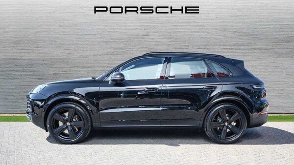 Used Porsche Cayenne 2025 for sale - 75217184: Photo 5