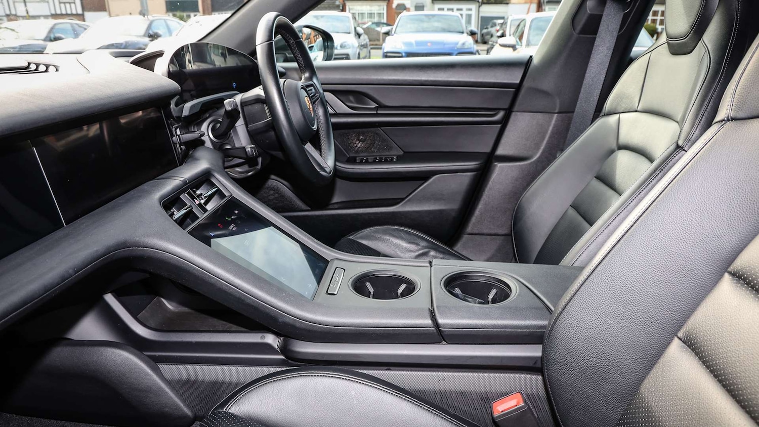 Used Porsche Taycan 2022 for sale - 76553253: Photo 11