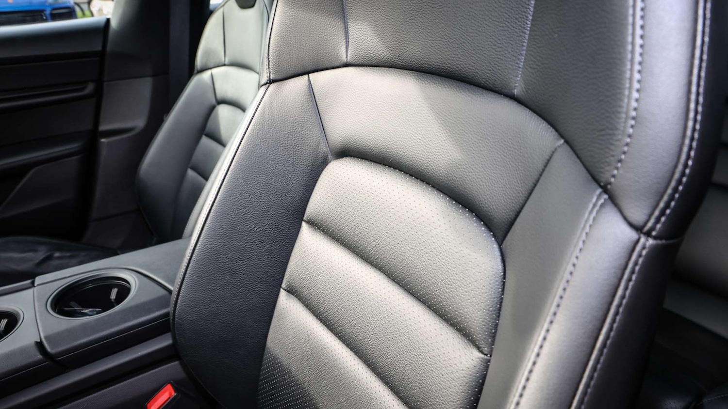 Used Porsche Taycan 2022 for sale - 76553253: Photo 16