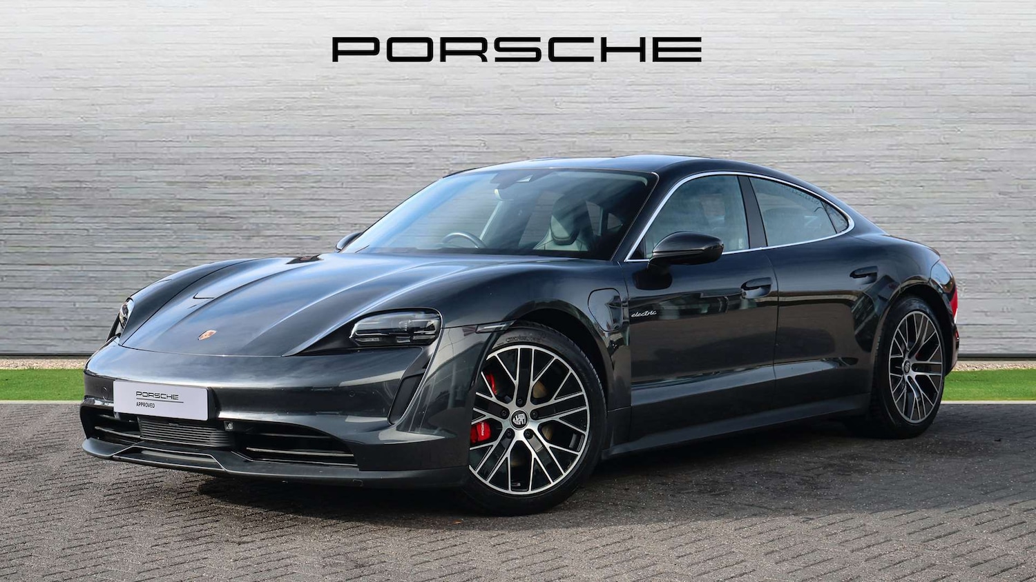 Used Porsche Taycan 2022 for sale - 76553253: Photo 2