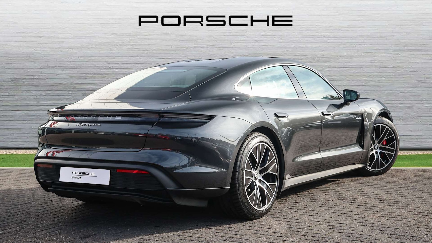 Used Porsche Taycan 2022 for sale - 76553253: Photo 3