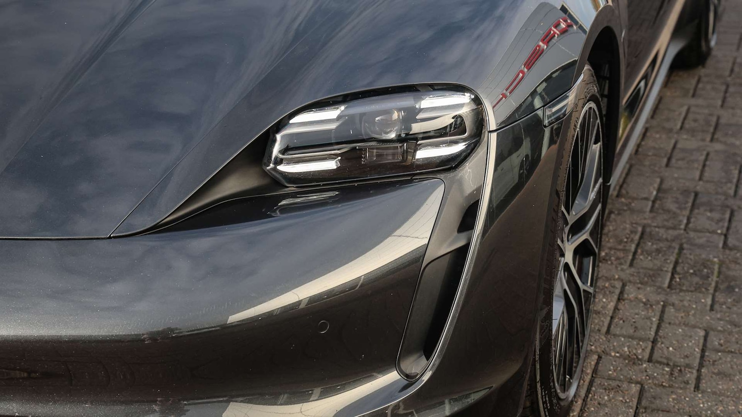 Used Porsche Taycan 2022 for sale - 76553253: Photo 34