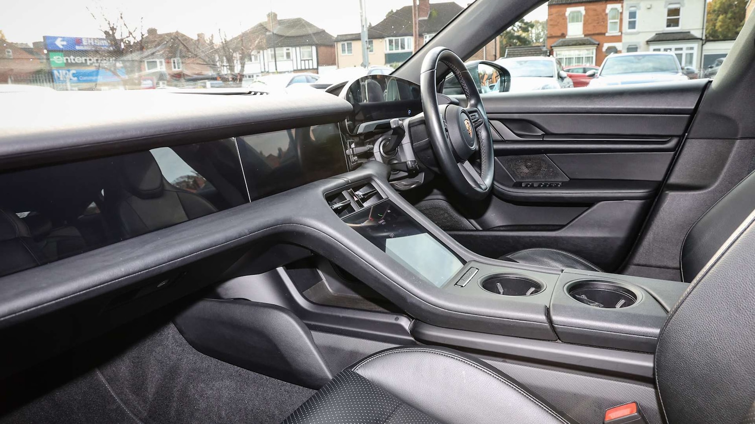 Used Porsche Taycan 2022 for sale - 76553253: Photo 5