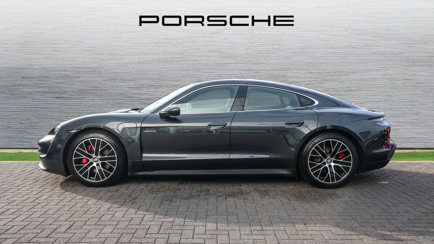 Used Porsche Taycan 2022 for sale - 76553253: Photo 8