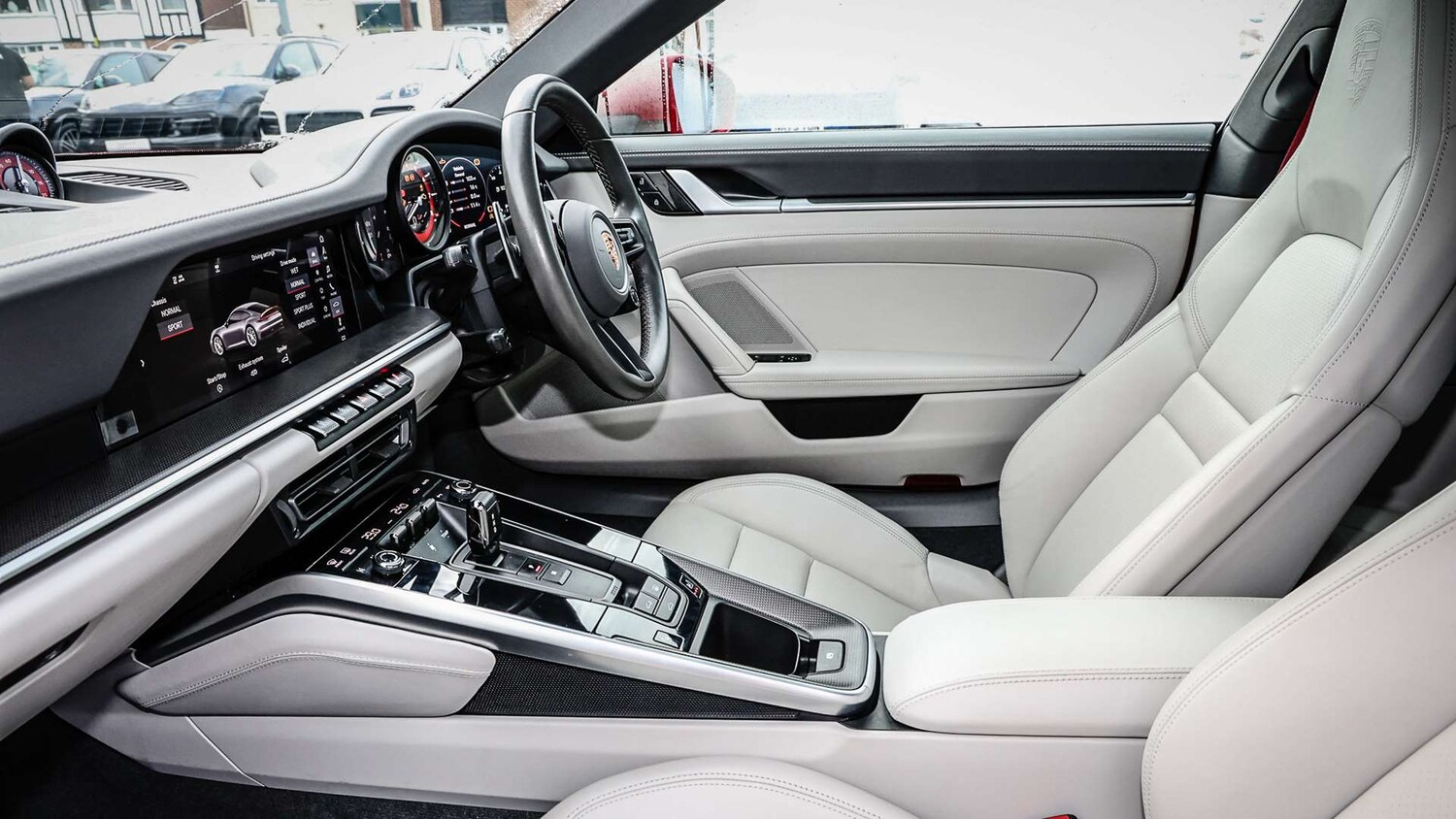 Used Porsche 911 2019 for sale - 76928934: Photo 11