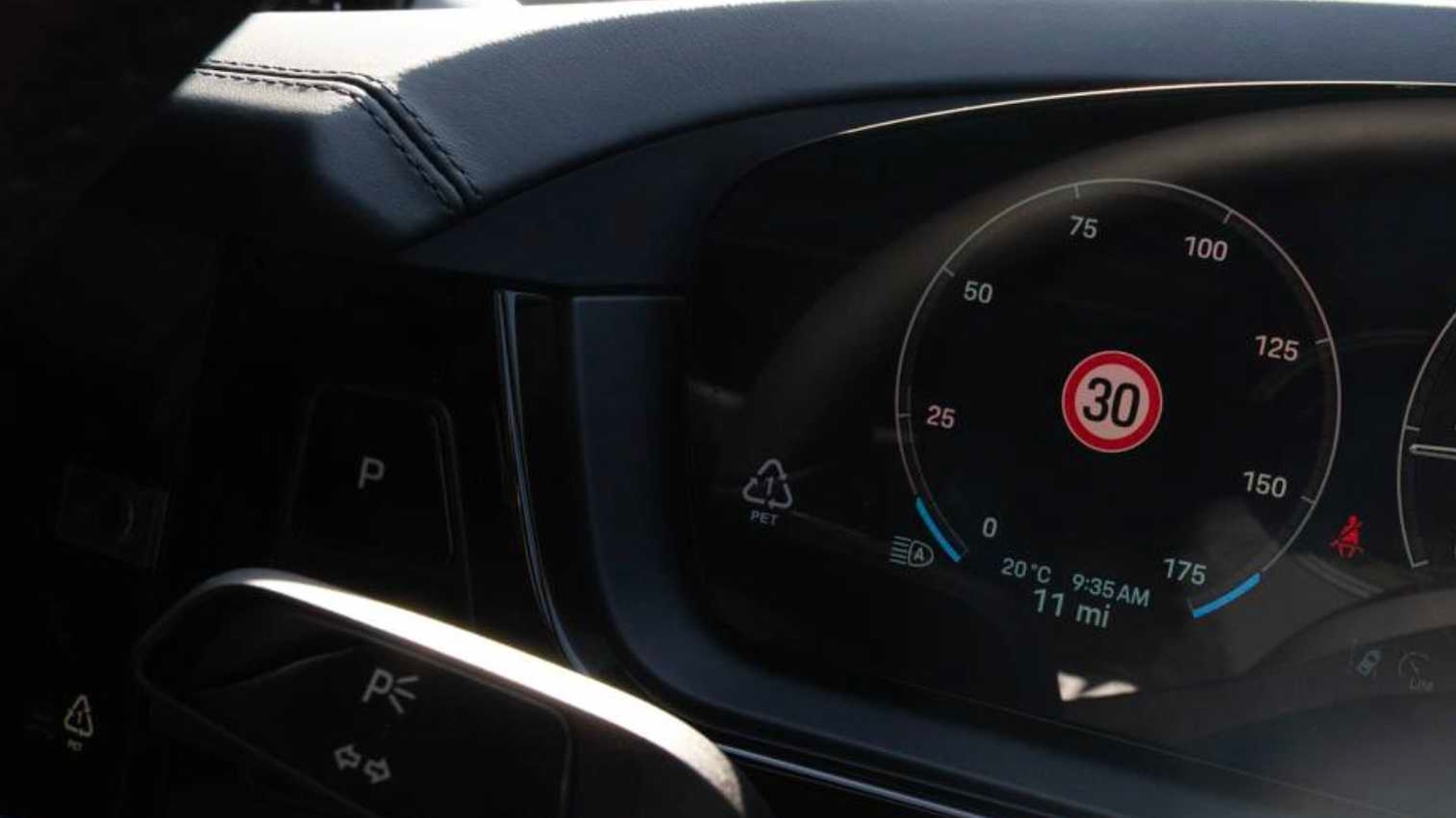 Used Porsche Cayenne 2025 for sale - 76661941: Photo 14