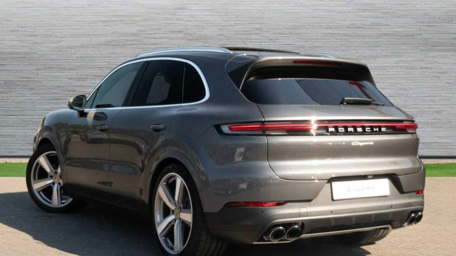 Used Porsche Cayenne 2025 for sale - 76661941: Photo 24