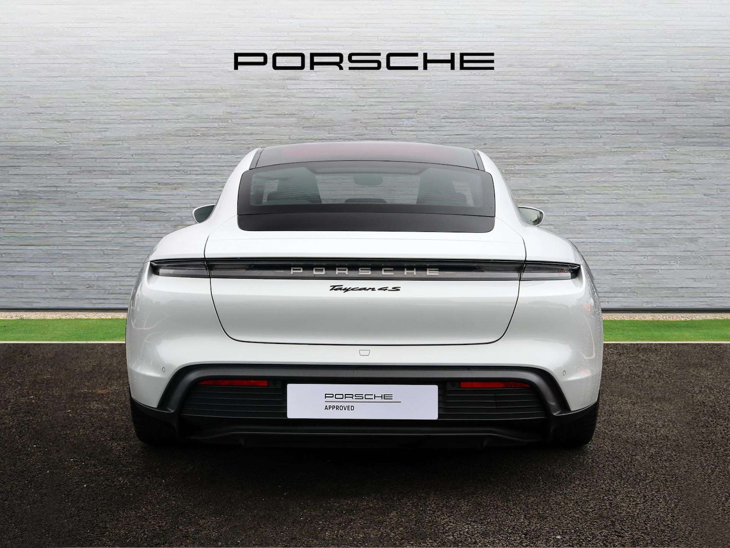 Used Porsche Taycan 2021 for sale - 77134846: Photo 10