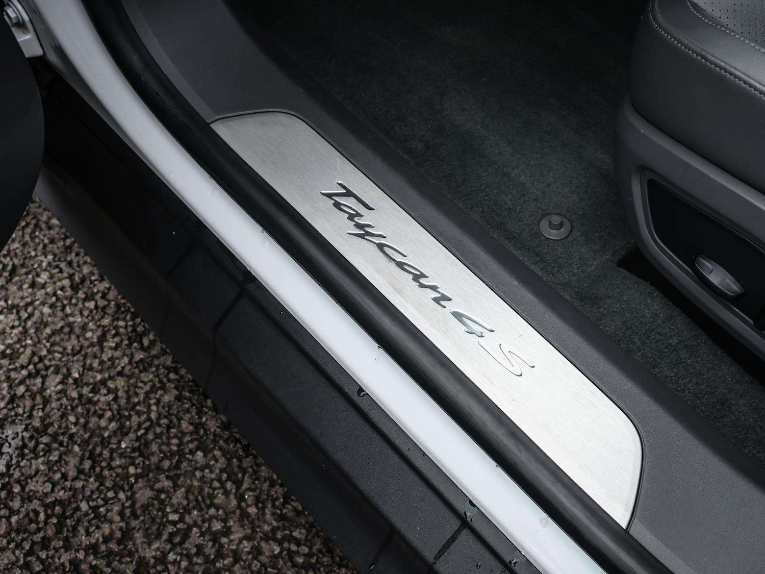 Used Porsche Taycan 2021 for sale - 77134846: Photo 33