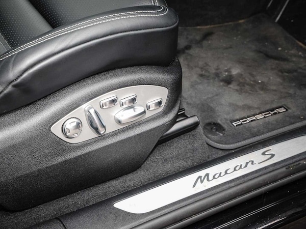 Used Porsche Macan 2024 for sale - 75218670: Photo 31