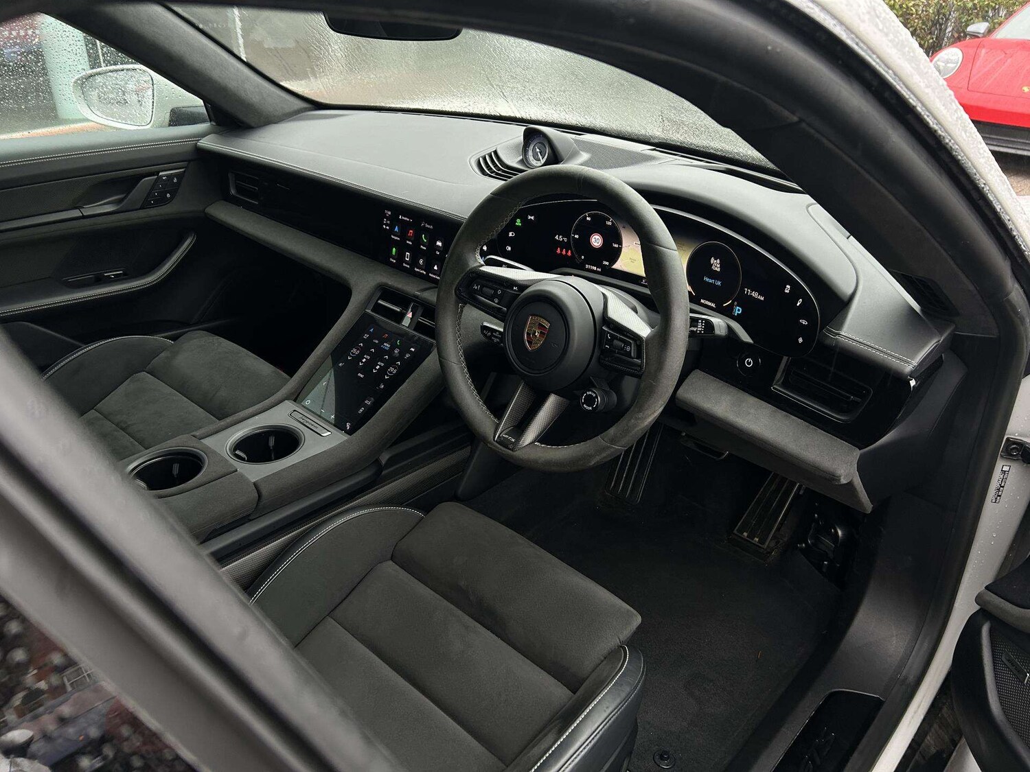 Used Porsche Taycan 2023 for sale - 77294219: Photo 10