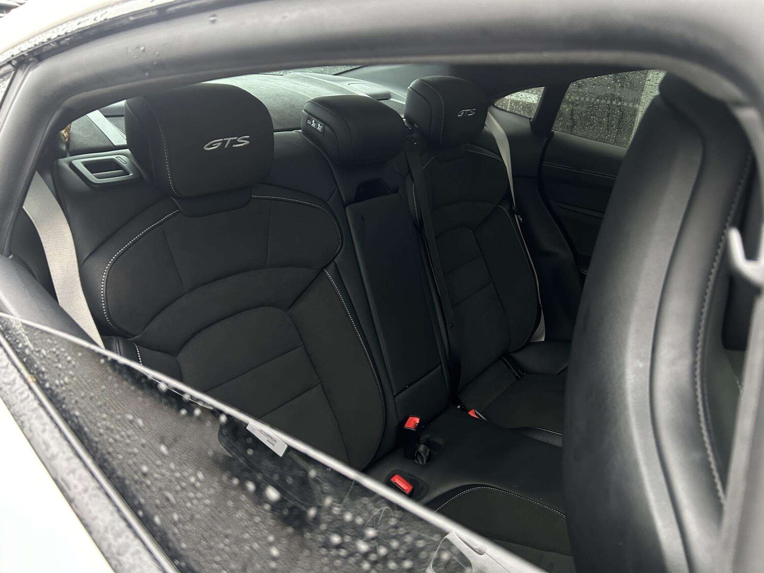 Used Porsche Taycan 2023 for sale - 77294219: Photo 11