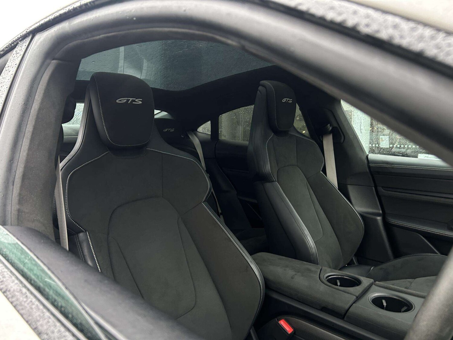 Used Porsche Taycan 2023 for sale - 77294219: Photo 13