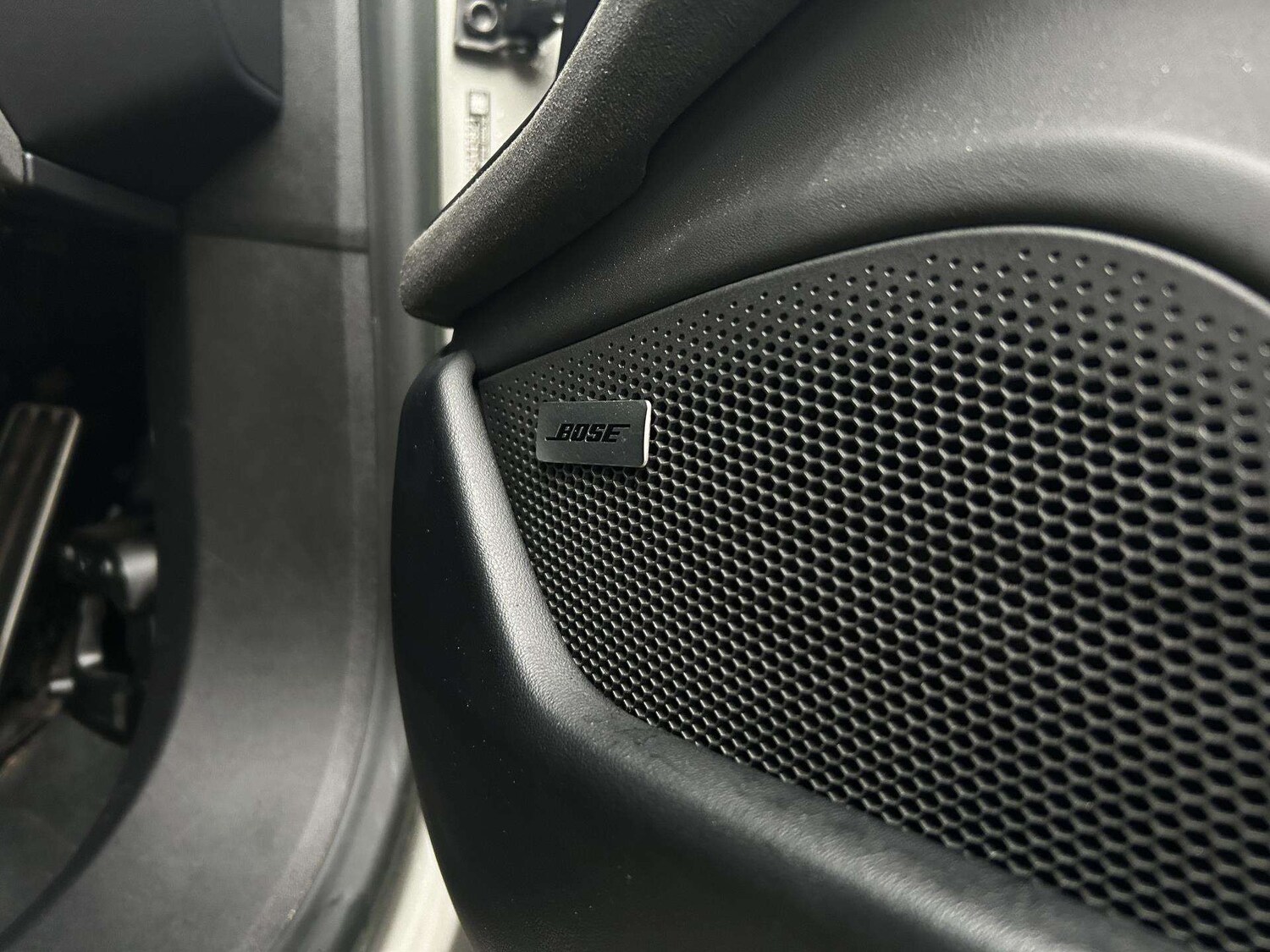 Used Porsche Taycan 2023 for sale - 77294219: Photo 23