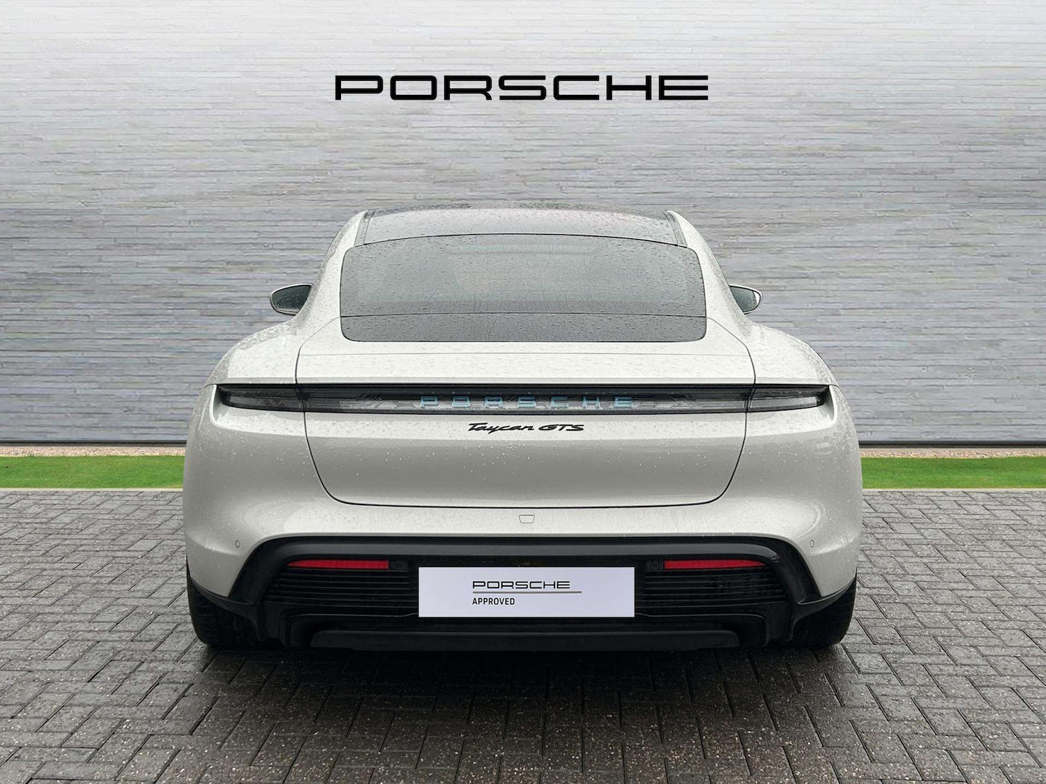 Used Porsche Taycan 2023 for sale - 77294219: Photo 9