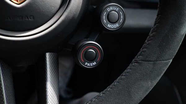 Used Porsche Taycan 2025 for sale - 75299696: Photo 16
