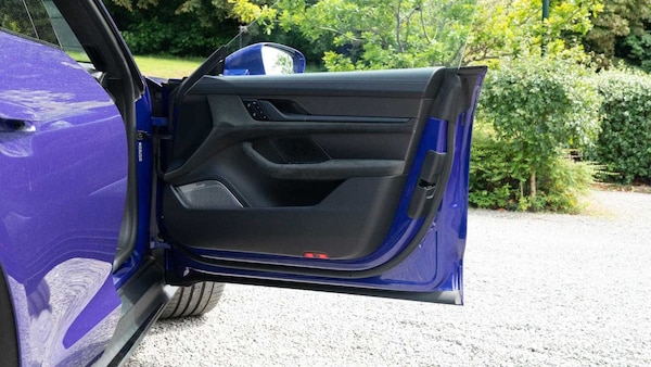 Used Porsche Taycan 2025 for sale - 75299696: Photo 8