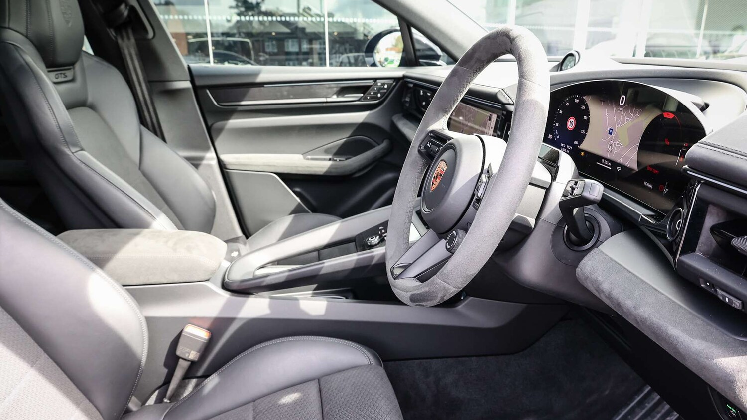 Used Porsche Macan for sale - 78173670: Photo 12