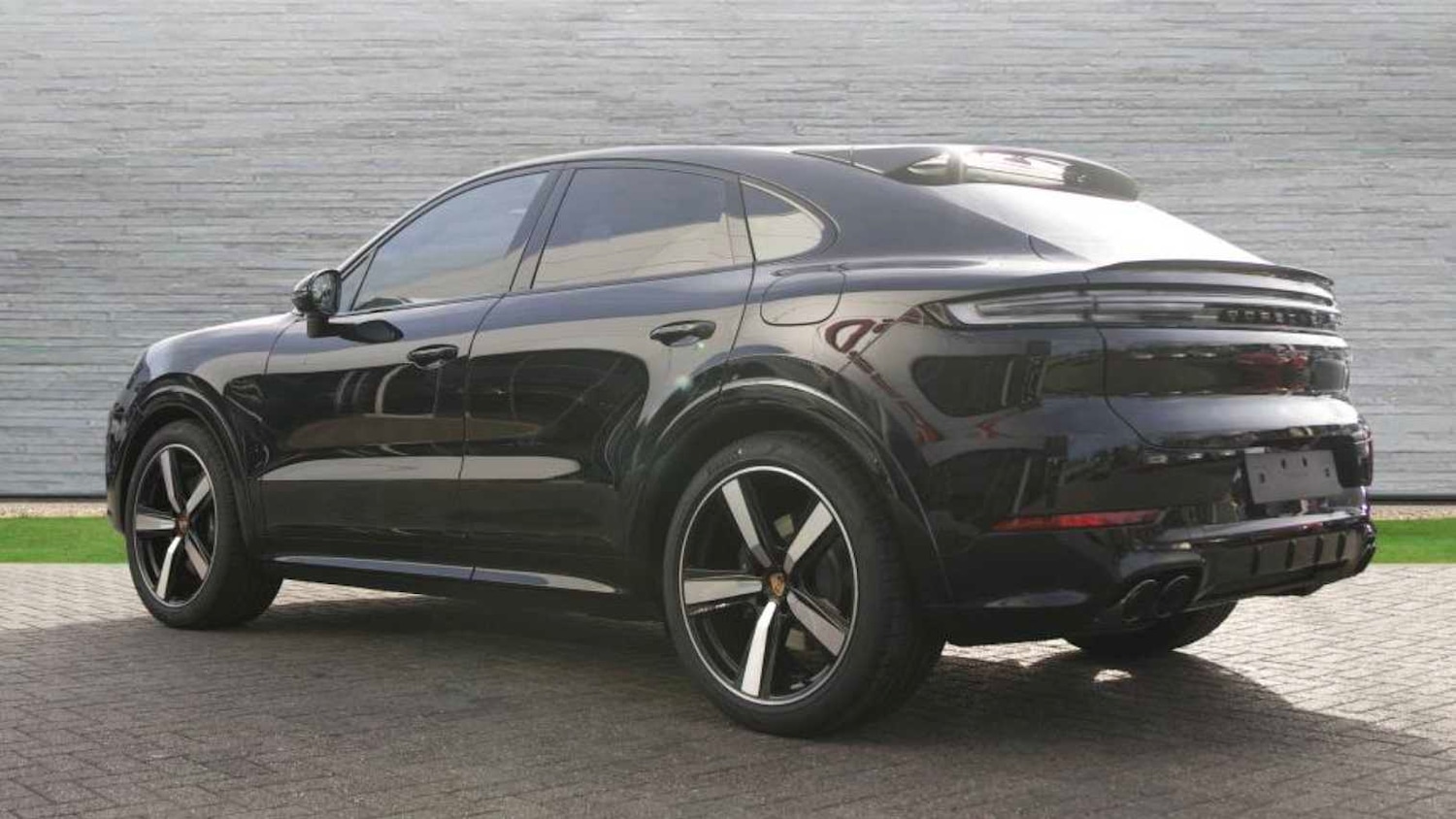 Used Porsche Cayenne 2026 for sale - 78216373: Photo 4