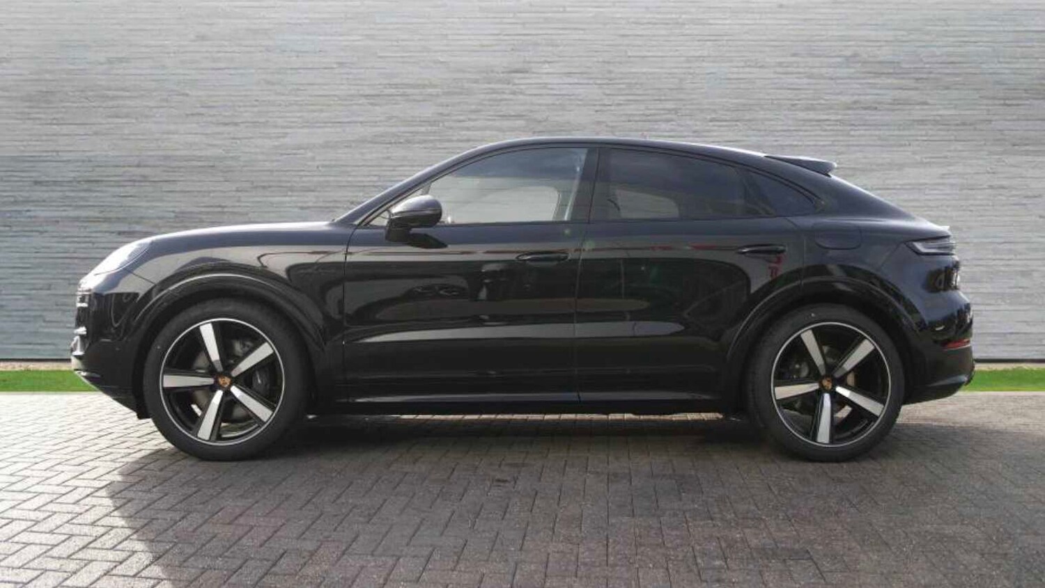 Used Porsche Cayenne 2026 for sale - 78216373: Photo 7