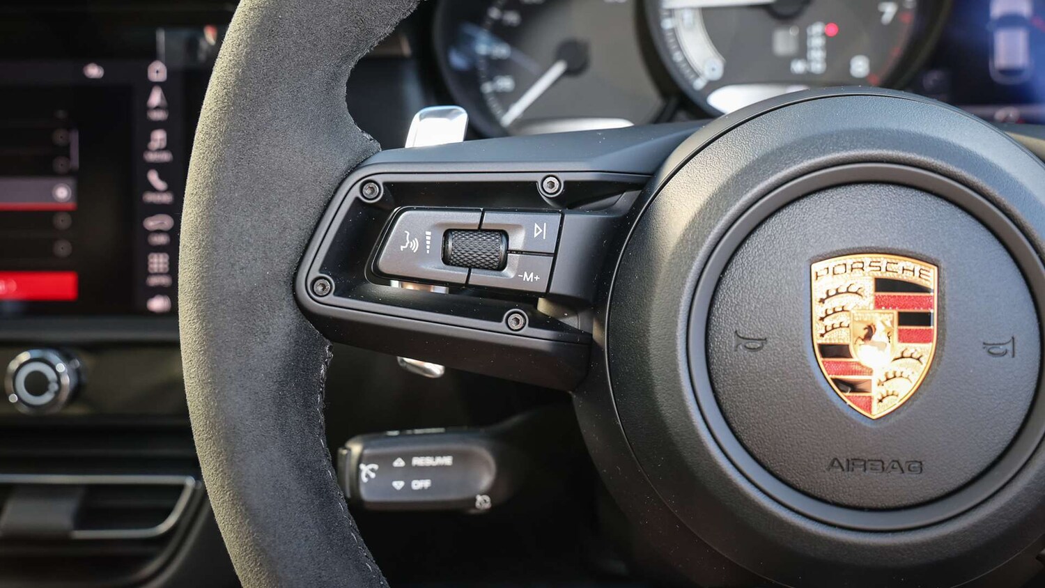 Used Porsche Macan 2025 for sale - 76745977: Photo 25