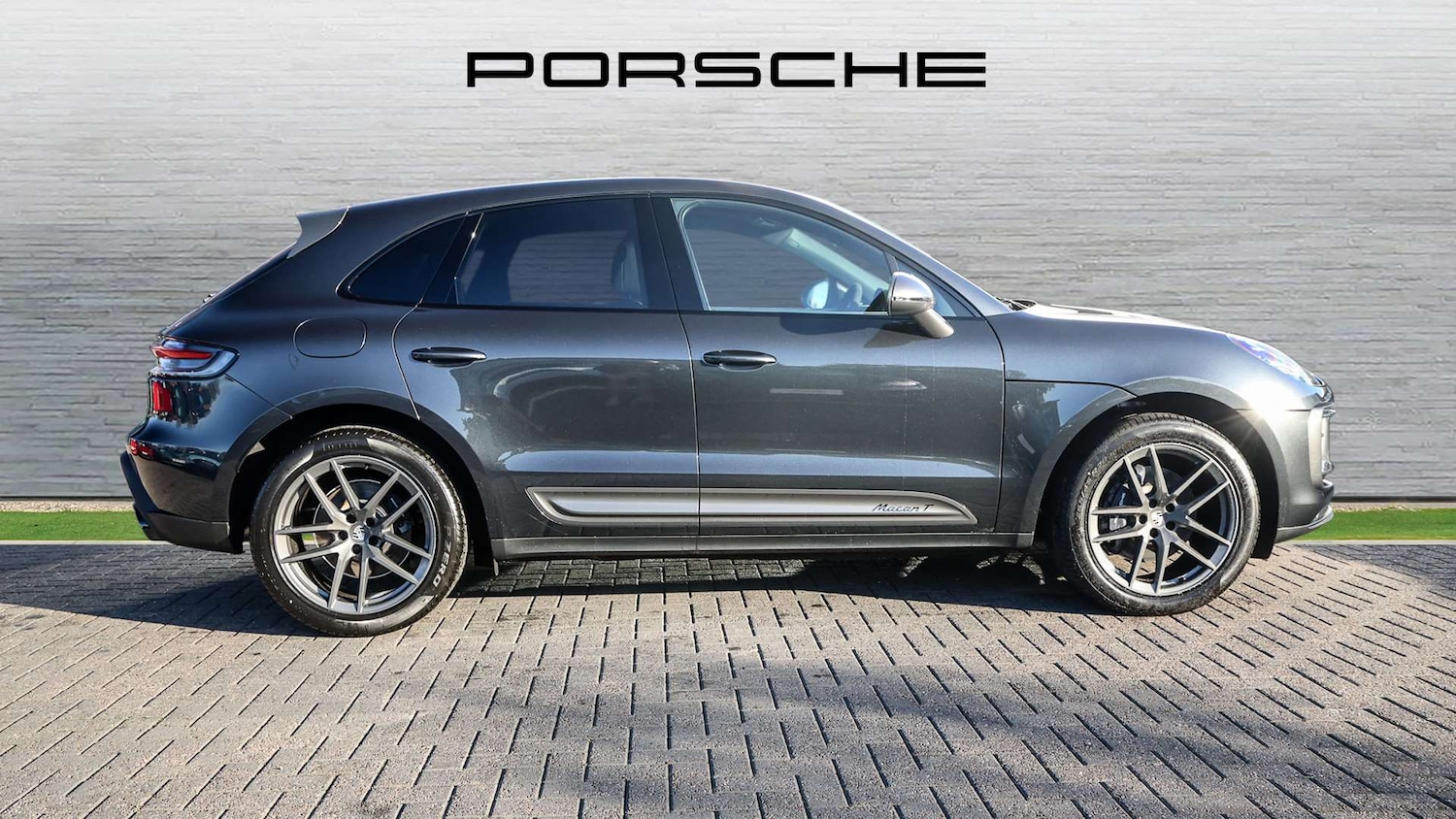 Used Porsche Macan 2025 for sale - 76745977: Photo 7