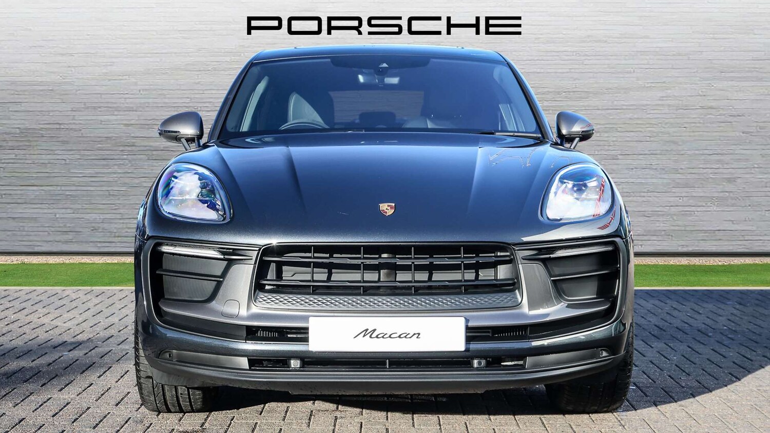Used Porsche Macan 2025 for sale - 76745977: Photo 9