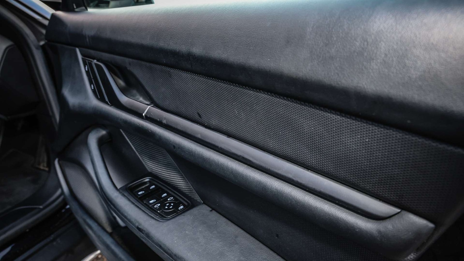 Used Porsche Taycan 2021 for sale - 76475798: Photo 29