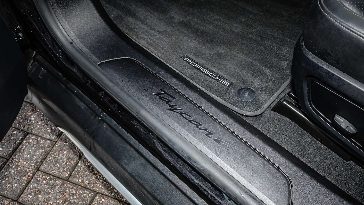 Used Porsche Taycan 2021 for sale - 76475798: Photo 30