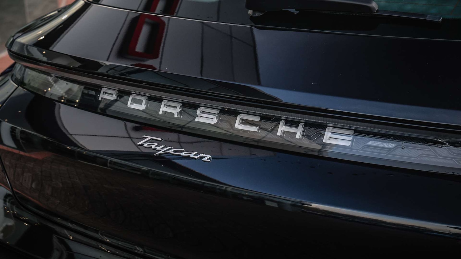 Used Porsche Taycan 2021 for sale - 76475798: Photo 32