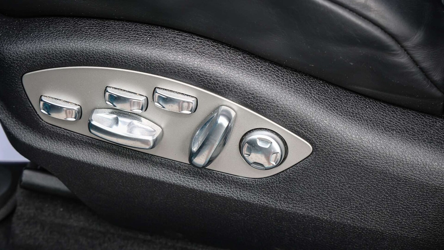 Used Porsche Macan 2021 for sale - 75818406: Photo 28