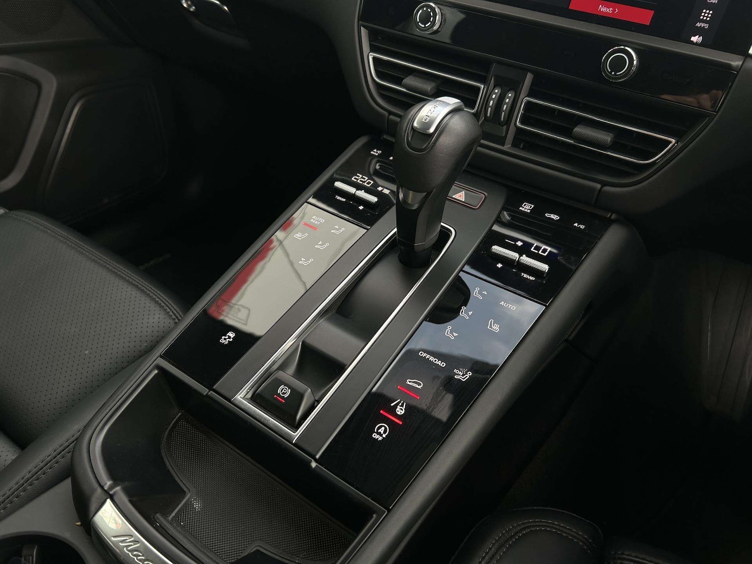 Used Porsche Macan 2023 for sale - 77577414: Photo 18