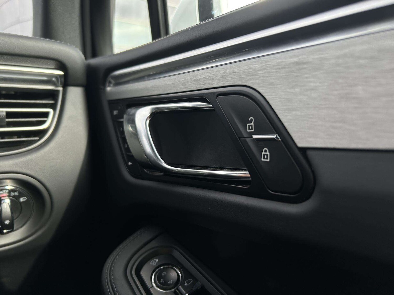 Used Porsche Macan 2023 for sale - 77577414: Photo 22